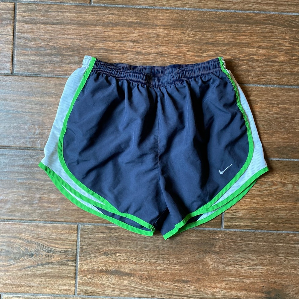 Nike Shorts - grey/green